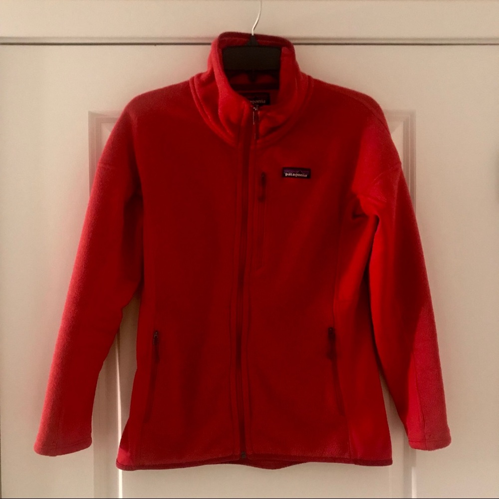Patagonia women’s sweater fleece jacket LIKE NEW!